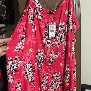 Torrid Pink floral tank top size 18/20 *with tags*